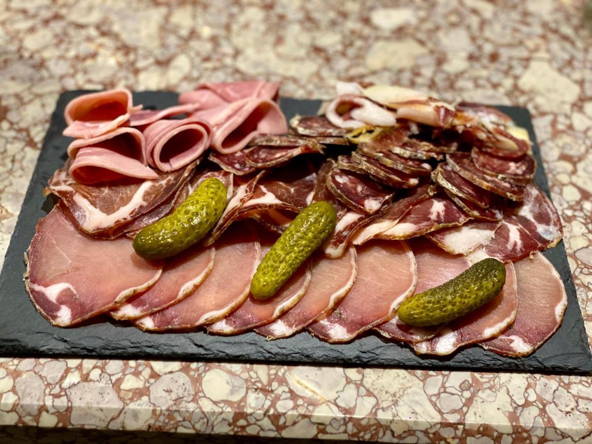 ホテル Le Chardon Bleu リスル エクステリア 写真